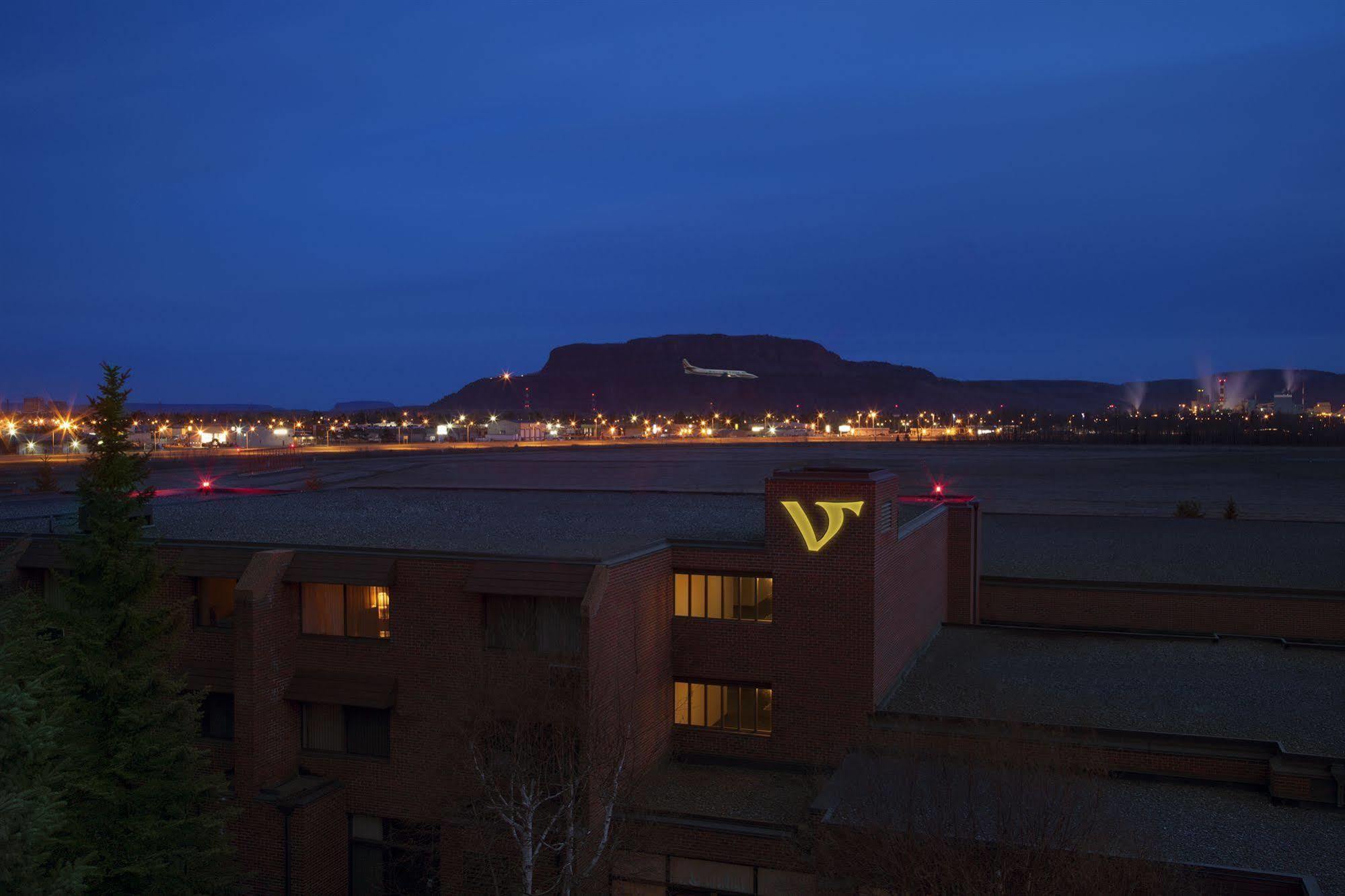 Valhalla Hotel & Conference Centre Thunder Bay Buitenkant foto