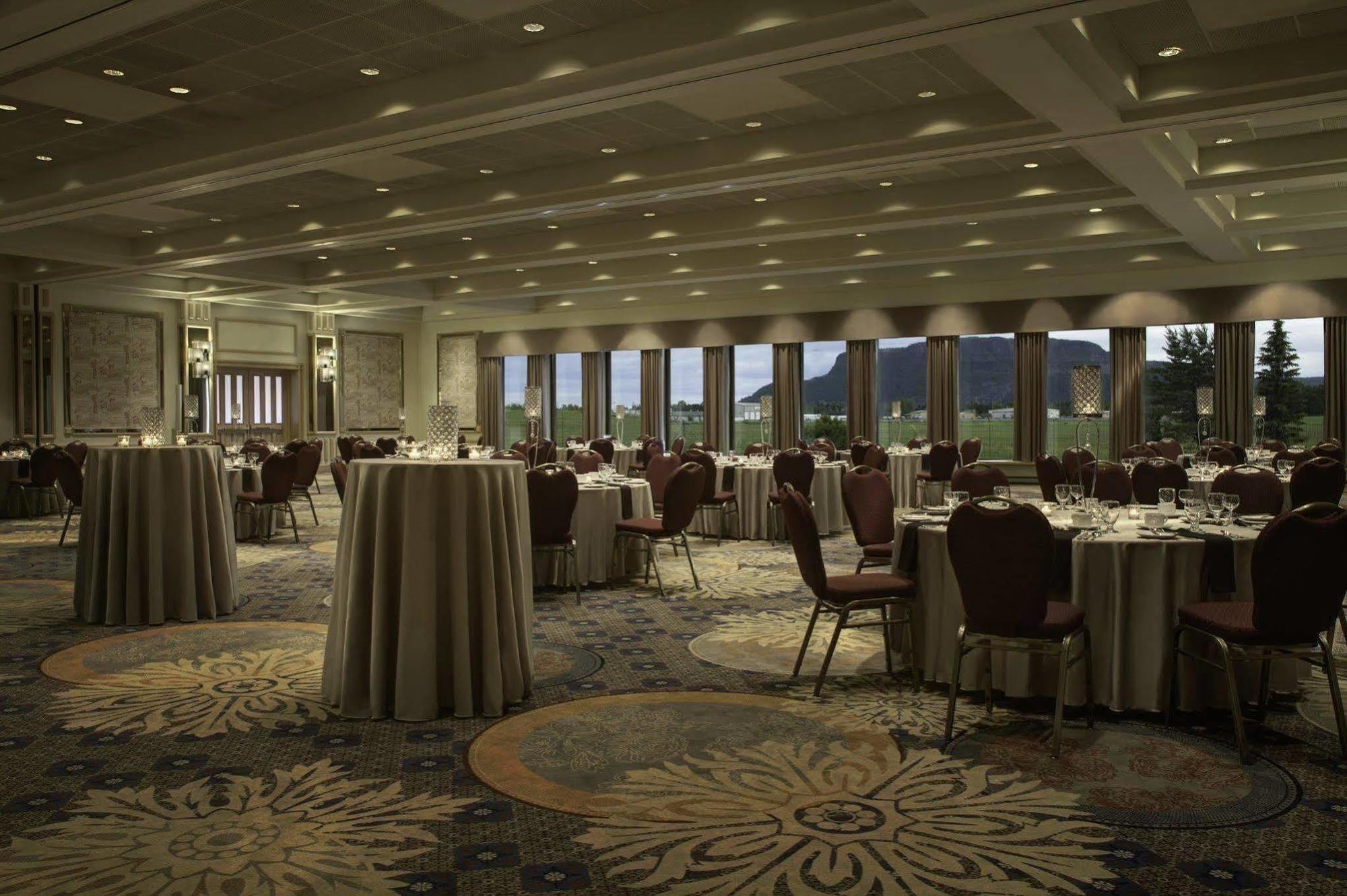 Valhalla Hotel & Conference Centre Thunder Bay Buitenkant foto