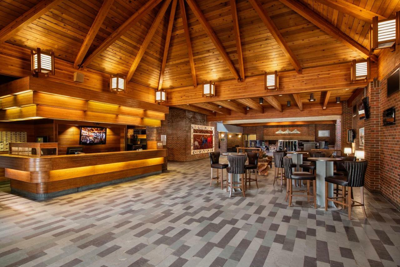 Valhalla Hotel & Conference Centre Thunder Bay Buitenkant foto